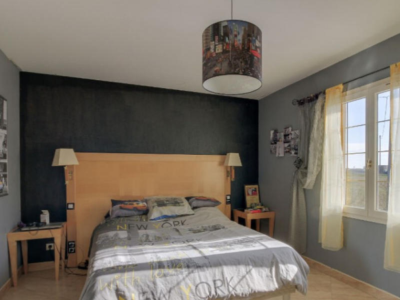 Maison - 350 m² - 7 pièces