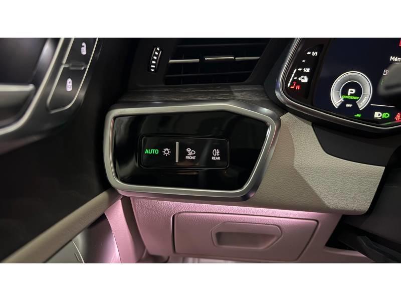 Audi A6 50 TFSIe 299 ch s tronic 7 Quattro Avus
