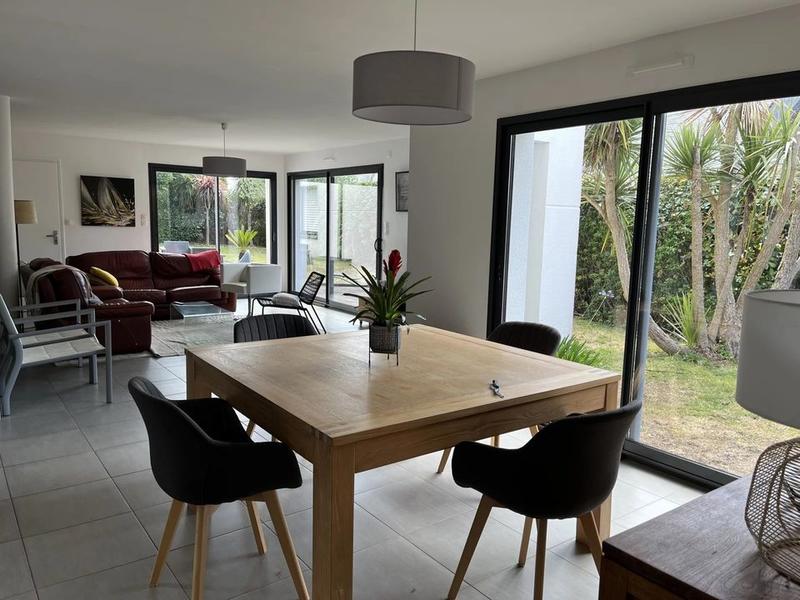 Maison - 139 m² - 6 pièces