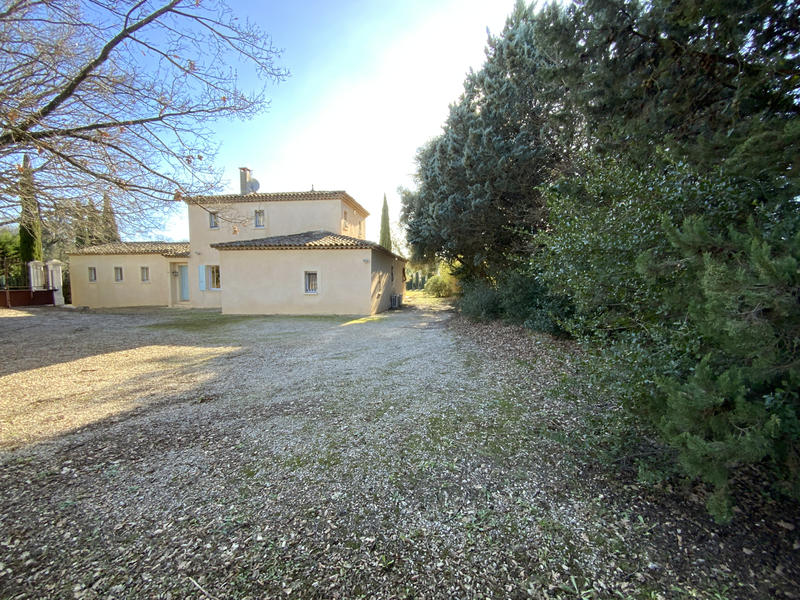 Maison - 158 m² - 6 pièces