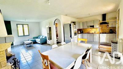 Maison - 66 m² - 3 pièces