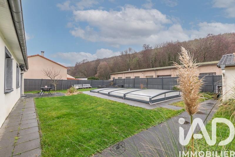 Maison - 105 m² - 6 pièces