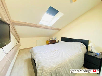 Appartement - 79 m² - 4 pièces