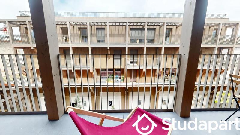 Chambre - 10 m² - 1 pièce