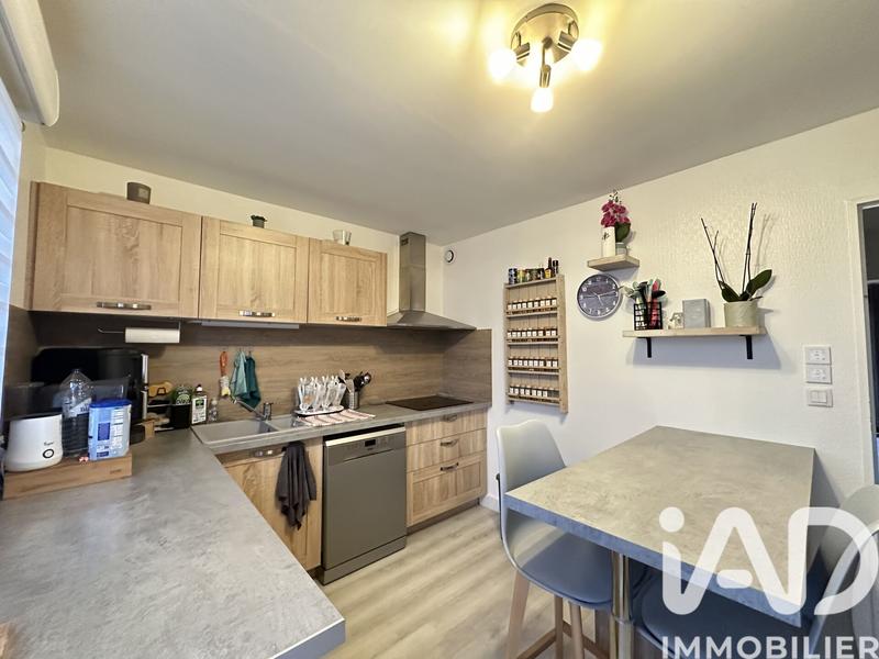 Maison - 94 m² - 5 pièces