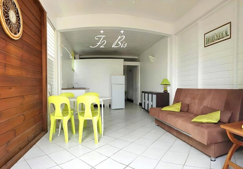 Maison - 445 m² - 11 pièces