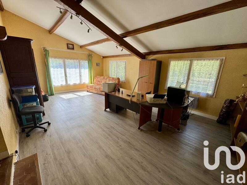 Maison - 152 m² - 6 pièces