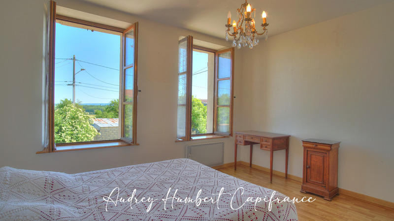 Maison - 167 m² - 6 pièces