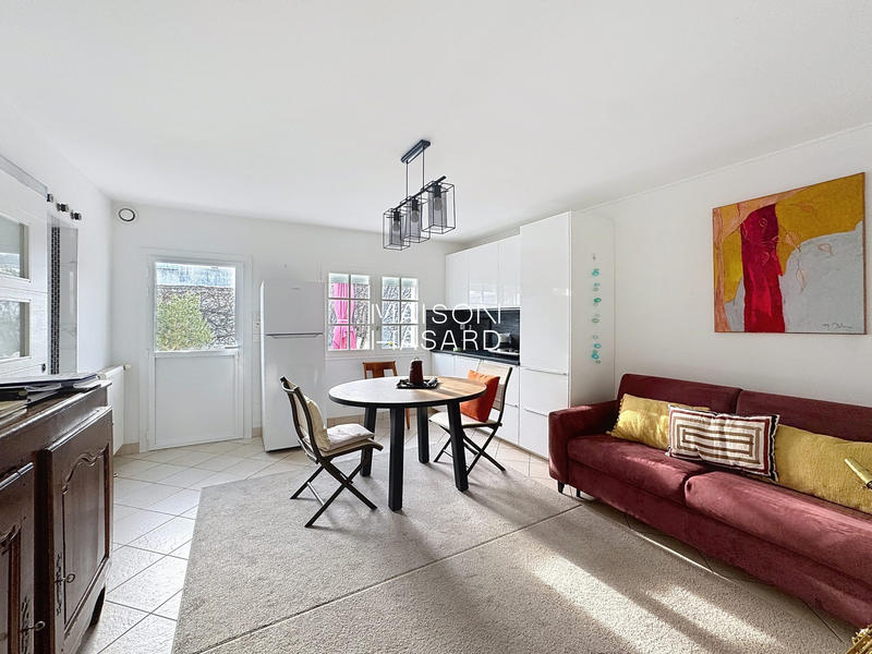 Villa - 187 m² - 6 pièces