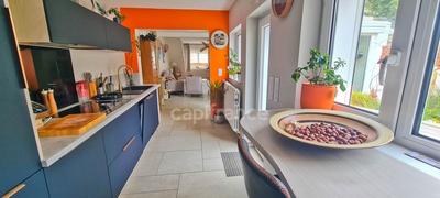 Maison - 102 m² - 5 pièces