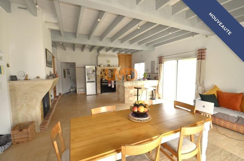 Propriété - 215 m² - 11 pièces