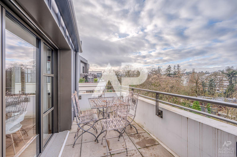 Appartement - 91 m² - 4 pièces