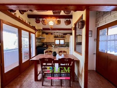 Maison en pierre - 88 m² - 4 pièces