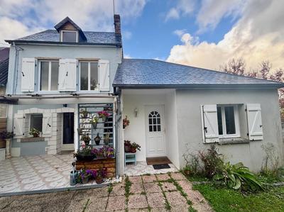 Maison - 105 m² - 6 pièces