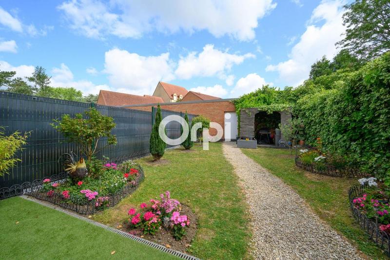 Maison - 98 m² - 4 pièces