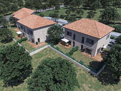 Maison - 93 m² - 4 pièces