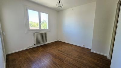 Maison - 84 m² - 4 pièces