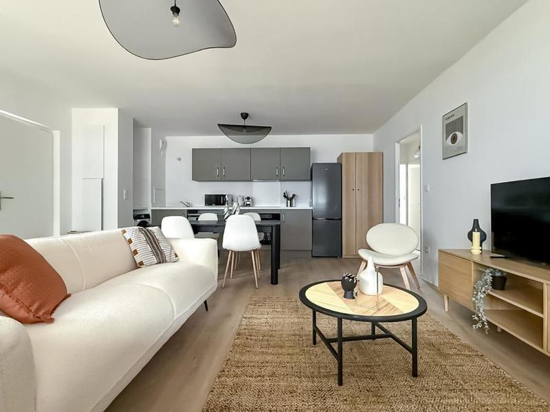 Chambre - 12 m² - 1 pièce