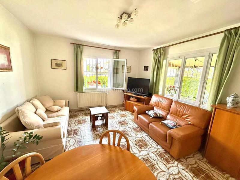 Maison - 80 m² - 3 pièces