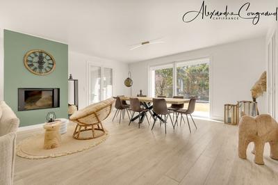 Maison d'architecte - 309 m² - 8 pièces