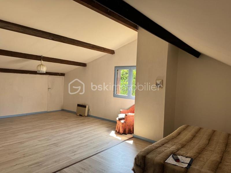 Maison ancienne - 167 m² - 8 pièces