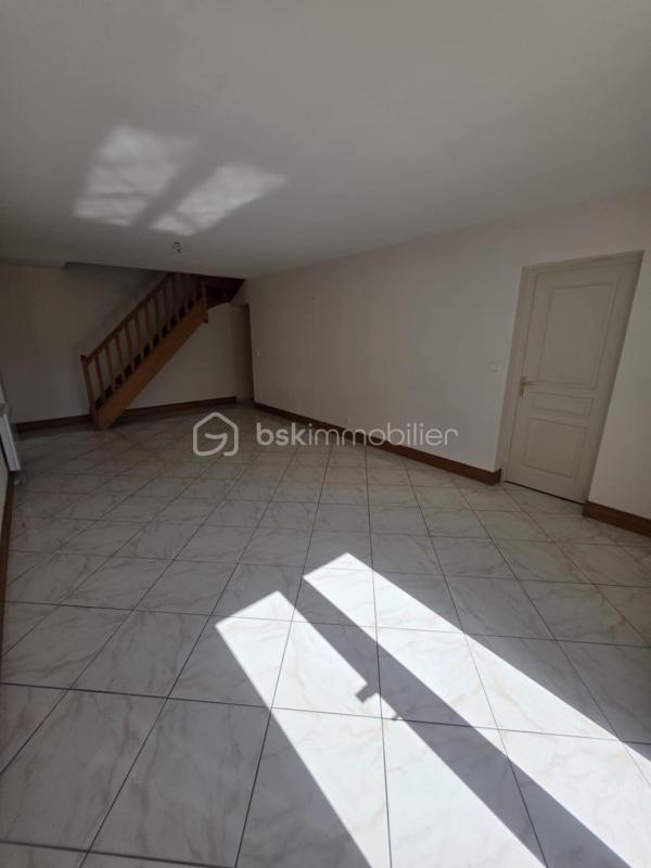 Maison - 152 m² - 6 pièces