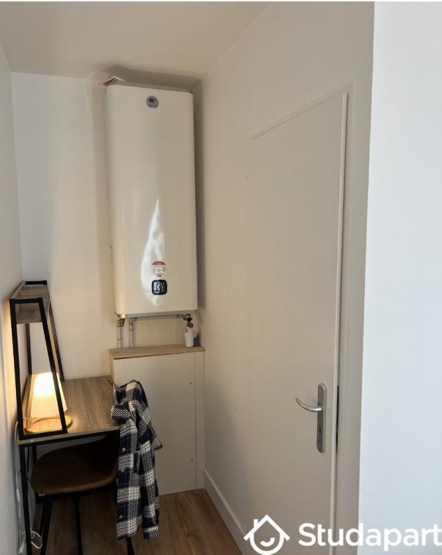 Chambre - 12 m² - 1 pièce