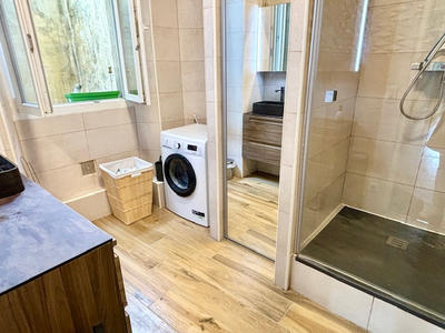 Appartement - 96 m² - 3 pièces