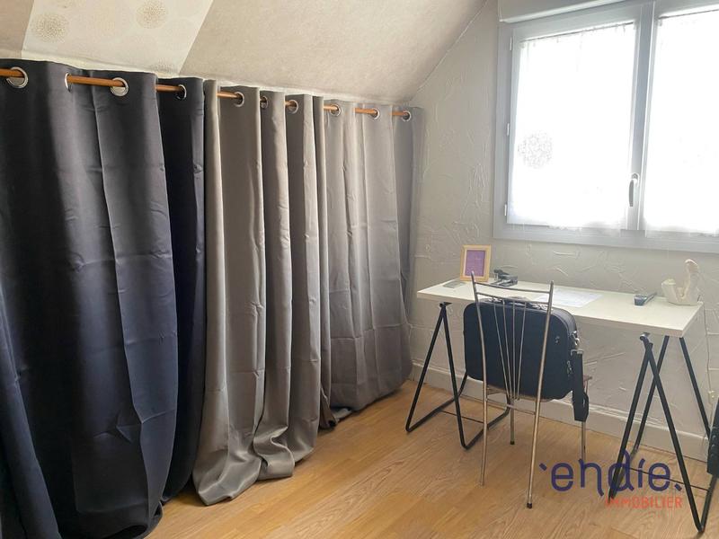 Maison - 151 m² - 7 pièces