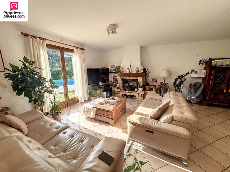 Villa - 170 m² - 6 pièces