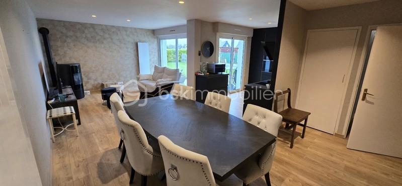 Maison - 105 m² - 5 pièces