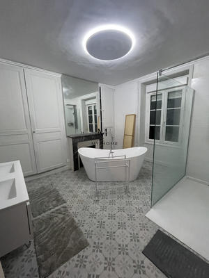 Maison - 140 m² - 5 pièces