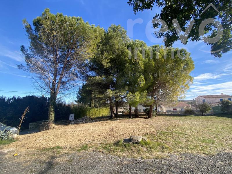 Terrain constructible - 610 m²