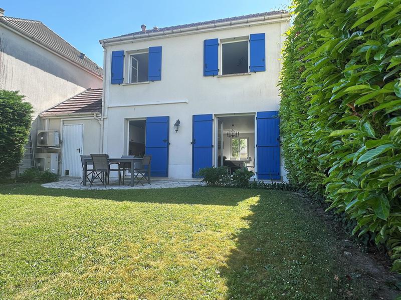 Maison - 80 m² - 5 pièces