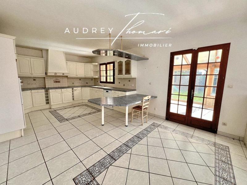 Villa - 171 m² - 7 pièces