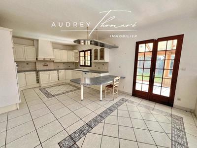 Villa - 171 m² - 7 pièces