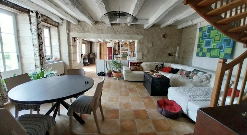 Propriété - 160 m² - 7 pièces