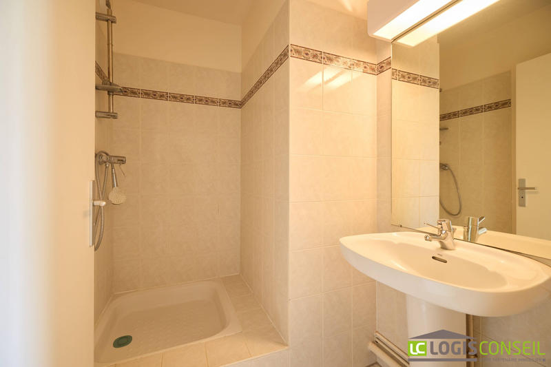 Appartement - 86 m² - 4 pièces