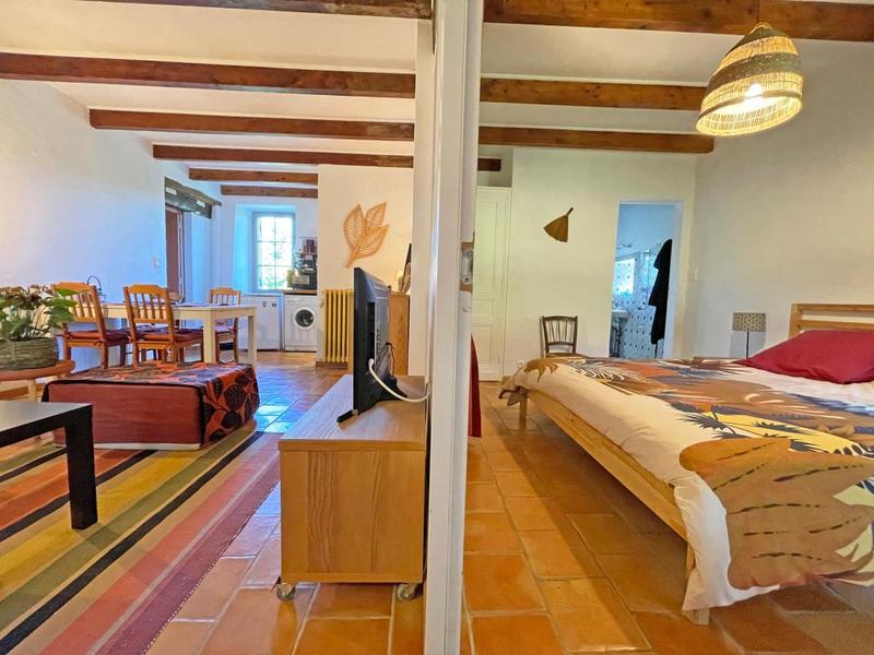 Propriété - 247 m² - 11 pièces