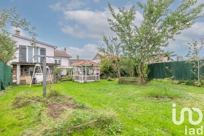 Maison de village - 173 m² - 7 pièces