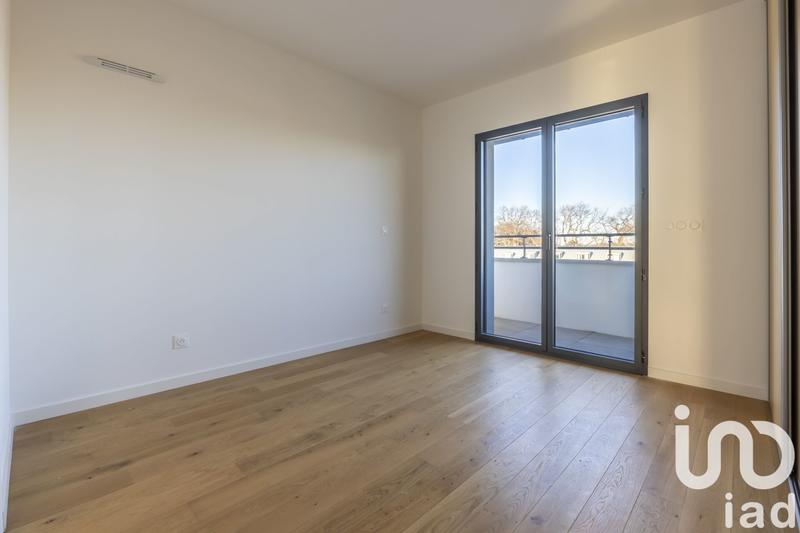 Appartement - 98 m² - 4 pièces