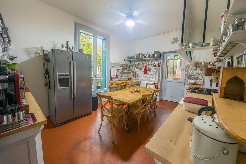 Maison bourgeoise - 244 m² - 13 pièces