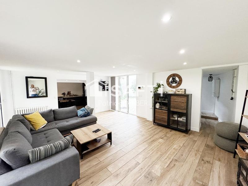 Ferme - 300 m² - 6 pièces