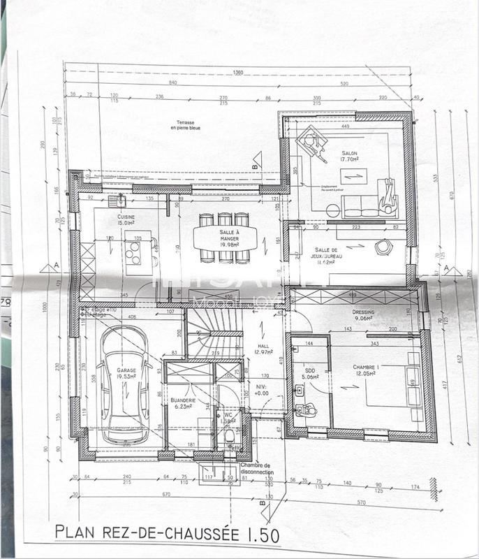 Maison - 178 m² - 8 pièces