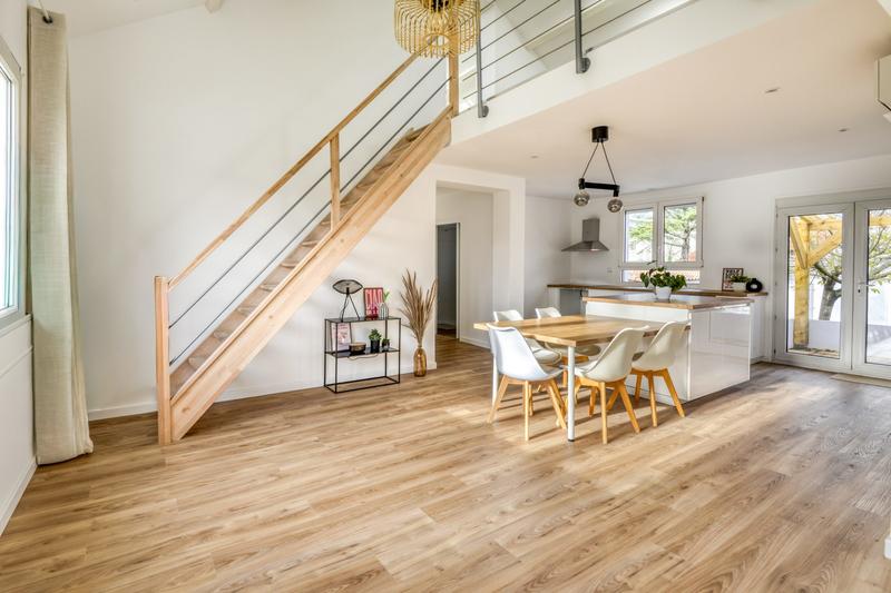 Maison traditionnelle - 110 m² - 5 pièces