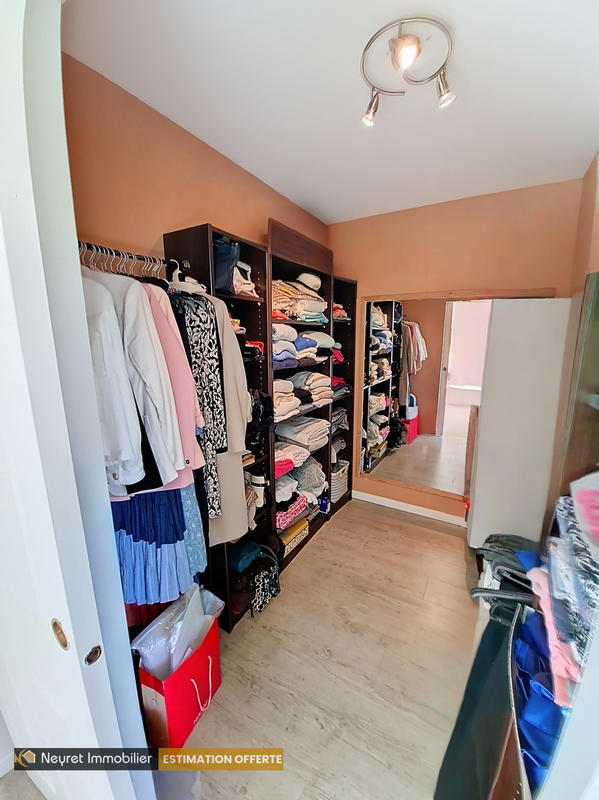 Maison - 130 m² - 7 pièces