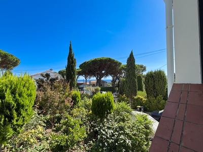 Villa - 193 m² - 5 pièces