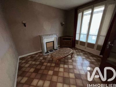 Maison - 95 m² - 6 pièces