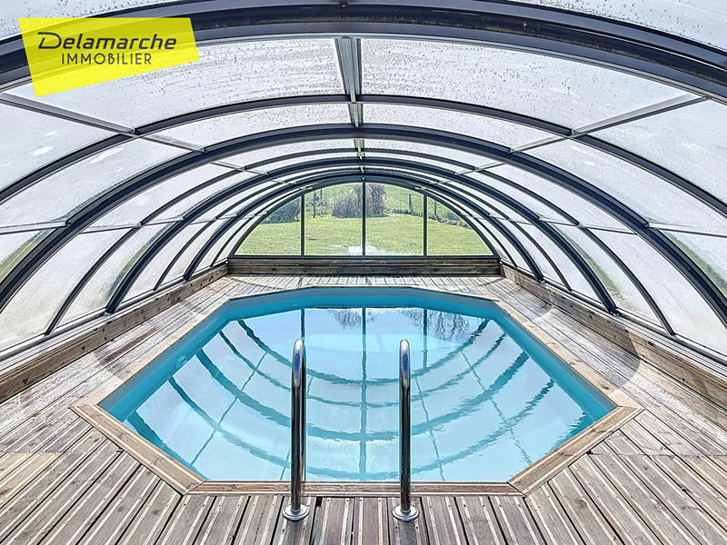 Maison - 186 m² - 7 pièces