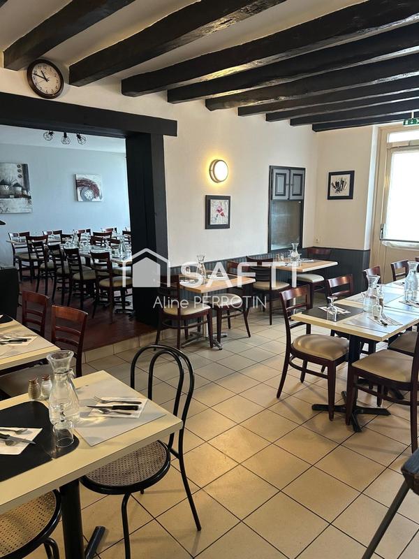 Local commercial - 180 m² - 5 pièces